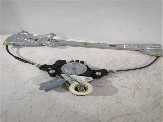 Foto 3ª: Elevalunas Eléctrico Delantero Derecho Toyota Corolla 1.8 VVTI HYBRID ZWE219) 140CV [2ZR-FXE] (2018)