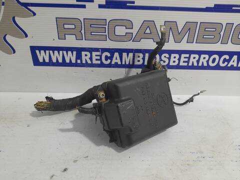 Foto 2ª: Caja Reles Fusibles Fiat Doblo 1.3 16V M-JET CAT 95CV [330A1000] (2015)