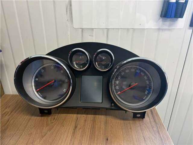Cuadro de Instrumentos Opel Insignia 2.0 CDTI