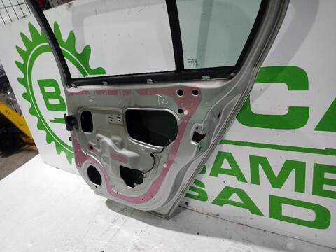 Foto 2ª: Puerta Trasera Derecha Opel Astra ESSENTIA 90CV [Z14XEP] (2004)