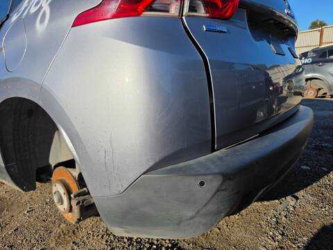 Foto 3ª: Paragolpes Trasero Peugeot 2008 HMZ (2016)