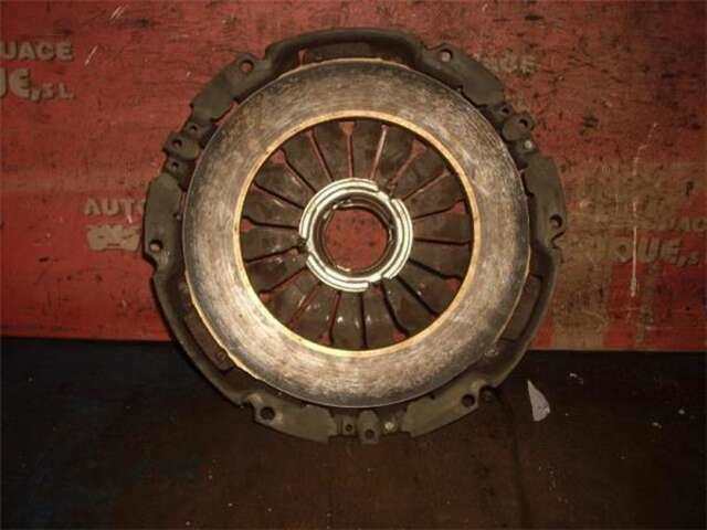 kit Embrague Iveco Daily 29 L 12 V (ALKA41A2. ALLA52A2. ALKA42A2)