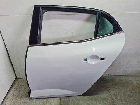 Puerta Trasera Izquierda Renault Megane GT-LINE BERLINA 110CV 81KW IV BERLINA 5P