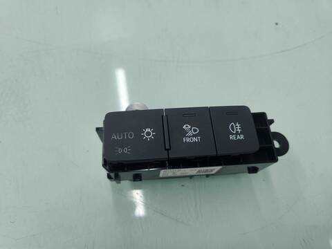 Mando Luces Audi Q3 35 TDI 150CV 110KW