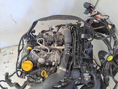 Foto 3ª: Motor Completo Dacia Duster COMFORT 131CV 96KW [H5H E4] (2023)