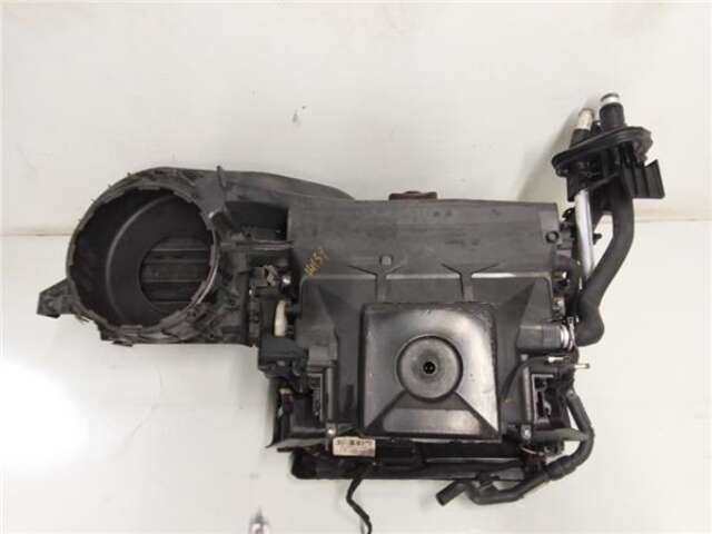 Foto 2ª: Calefacción Bmw Serie 3 315 3.0 330D [3.0 LTR. - 170 KW TURBODIESEL CAT] [306 D3]