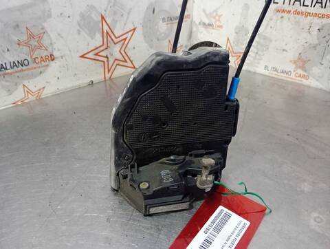 Foto 2ª: Cerradura Puerta Trasera Derecha Toyota Auris HYBRID ACTIVE 99CV 73KW [2ZR] (2010)