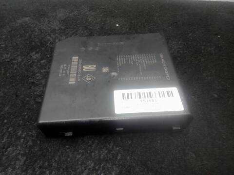 Foto 2ª: Caja Reles Fusibles Renault Megane 1.2 TCE 130 B9MR) HATCHBACK 130CV 97KW IV HATCHBACK B9A/M/N_) [H5F 408]