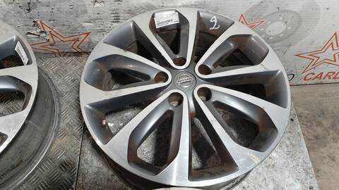 Foto 4ª: Juego LLantas Nissan Qashqai ACENTA 150CV 110KW [M9R832] (2010)