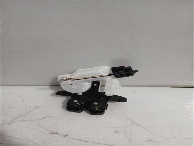 Foto 2ª: Cerradura Maletero Portón Toyota Yaris 1.5 HYBRID MXPH11) 92CV [M15A-FXE] (2020)