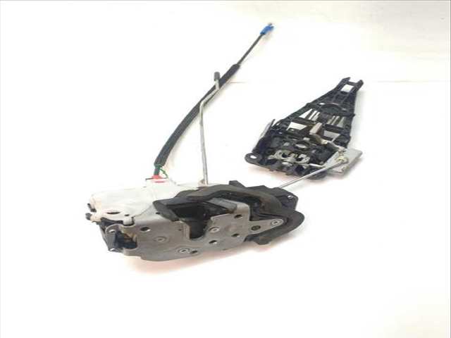 Foto 2ª: Cerradura Puerta Delantera Derecha Opel Zafira 1.6 CDTI 75) (2011)