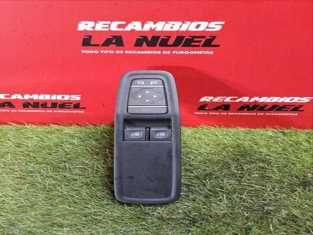 Botonera Elevalunas Renault Kangoo BLUE DCI 95 KJAB) 95CV 70KW