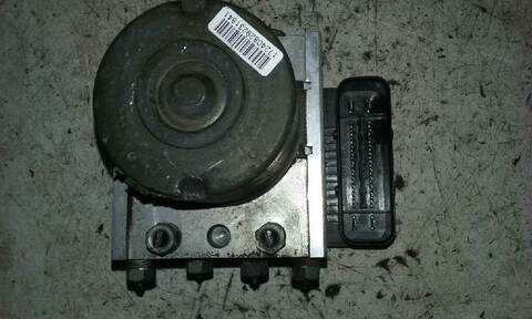 Foto 2ª: Abs Ford C Max 1.6 16V CAT 100CV 74KW FOCUS CAP) [HWDA] (2005)