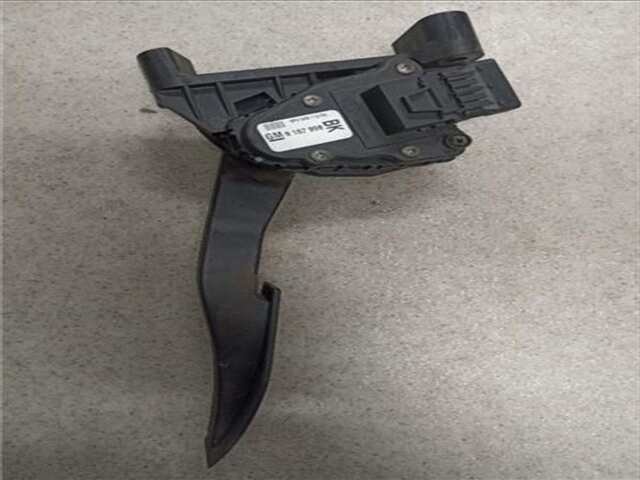 Foto 2ª: Pedal Acelerador Opel Astra 1.7 CDTI [Z 17 DTH]