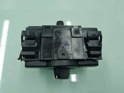 Foto 4ª: Mando Luces Bmw Serie 3 315 320D BERLINA 177CV 130KW [N47D20A] (2007)