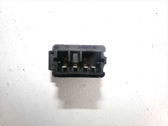 Foto 2ª: Botonera Elevalunas Citroen C3 1.4 HDI 2002-2010 [8HZ] (2007)