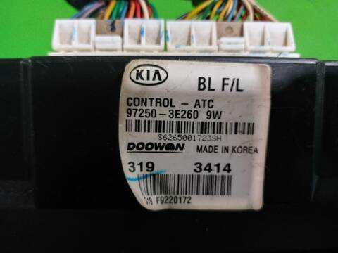 Foto 3ª: Mando Calefacción A. A. Kia Sorento 2.5 CRDI 170CV [D4CB] (2002)