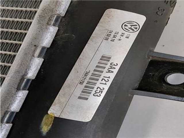 Foto 3ª: Radiador Motor Volkswagen Passat 1.6 TDI BERLINA 105CV 77KW [CAYC] (2010)