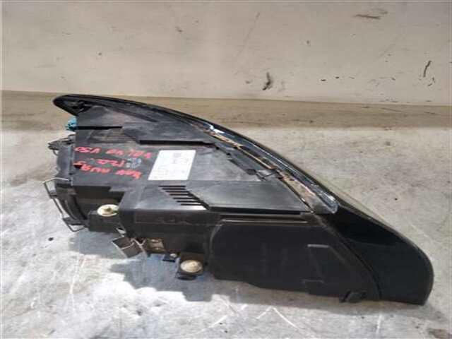 Foto 2ª: Faro Izquierdo Volvo V50 