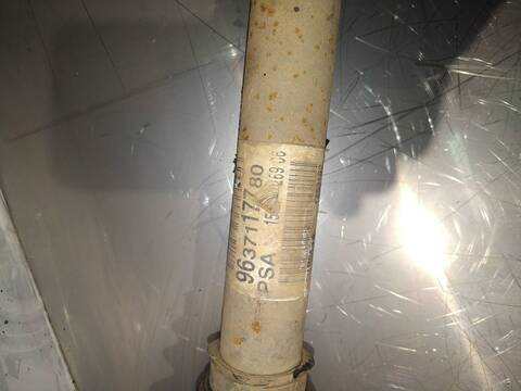 Foto 2ª: Transmision Delantera Izquierda Citroen C4 COLLECTION BERLINA 90CV 66KW [9HX] (2006)