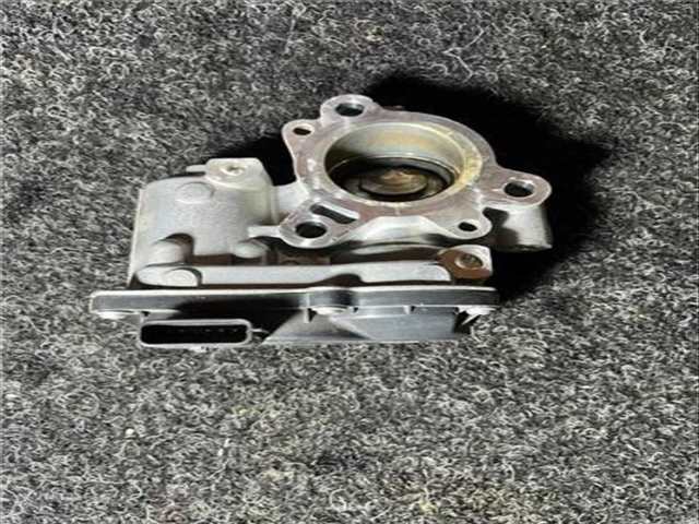 Foto 4ª: Caja Mariposa Renault Express 1.5 BASIS [1 5 LTR. - 55 KW BLUE DCI DIESEL FAP] 75CV 04.2021 ) [K9KU876]