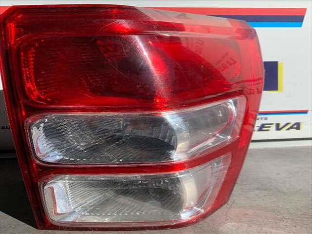 Foto 2ª: Piloto Trasero Derecho Suzuki Grand Vitara 1.9 DCI 129CV 0CV [F9Q 264] (2006)