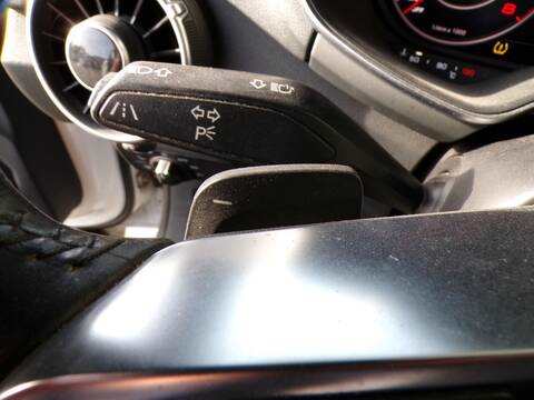 Foto 2ª: Volante Audi Tt CHH COUPE (2015)