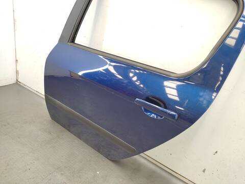Foto 2ª: Puerta Trasera Izquierda Peugeot 307 1.6 16V 109CV 80KW [NFU] (2004)