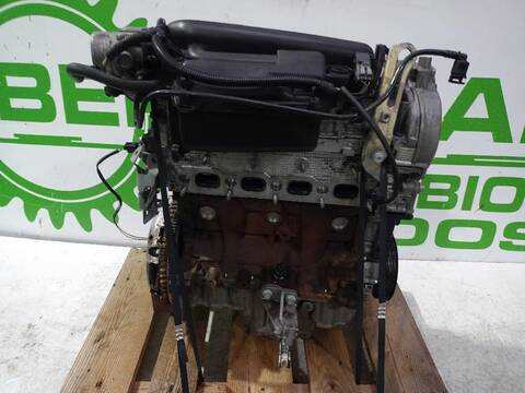 Foto 3ª: Motor Completo Renault Megane CONFORT AUTHENTIQUE 112CV [K4M] (2003)