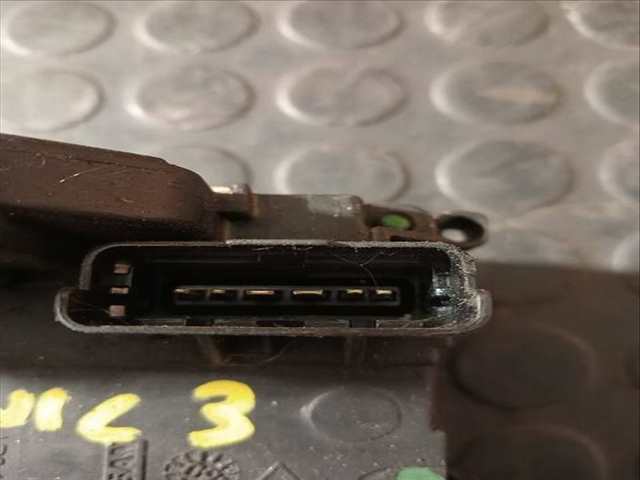 Foto 2ª: Cerradura Puerta Trasera Derecha Renault Scenic EMOTION 1 DCI DIESEL 106CV (2009)