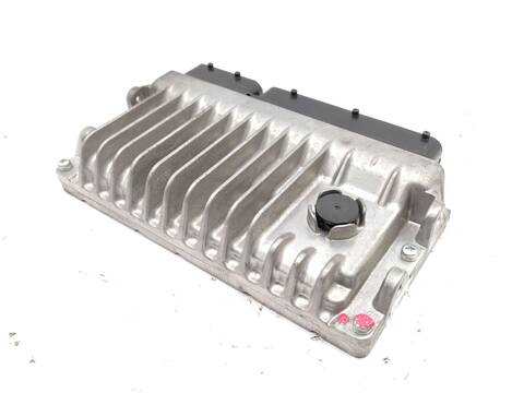 Foto 2ª: Centralita Motor ECU Toyota Auris 1.8 HYBRID ZWE186_) 136CV 100KW [2ZR] (2015)