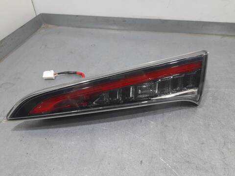 Piloto Trasero Derecho Toyota Corolla HYBRID STILE 98CV 72KW