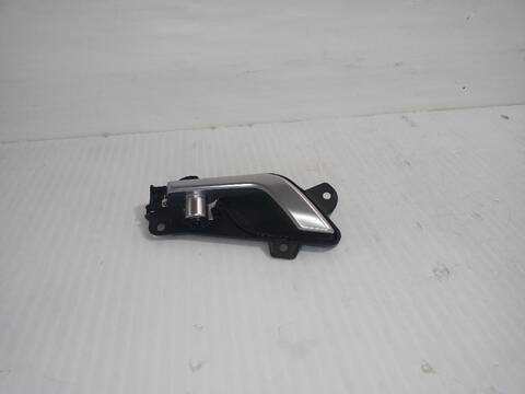 Maneta Interior Trasera Derecha Kia Niro HYBRID CONCEPT 141CV