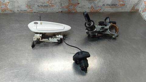 Cerradura Puerta Delantera Izquierda Fiat Punto DYNAMIC 75CV 55KW