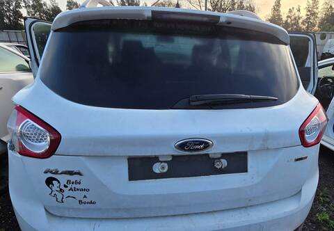 Portón Ford Kuga UFDA