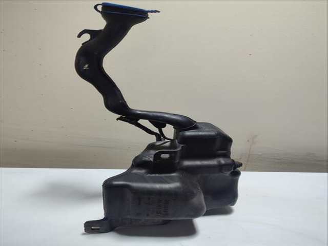 Deposito Limpiaparabrisas Mercedes Clase C 160 VERSION INDEFINIDA