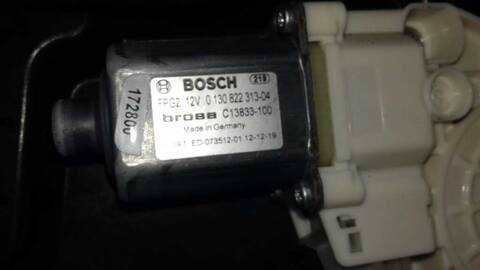 Foto 3ª: Elevalunas Eléctrico Delantero Derecho Mercedes Clase V 200 136CV 100KW (2014)