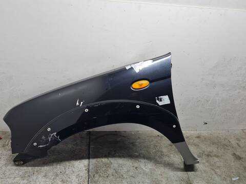 Aleta Delantera Izquierda Nissan Navara 2.5 TD 16V CAT 133CV 98KW PICK-UP D22)