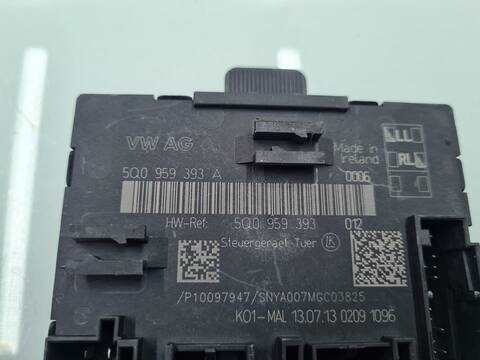 Foto 3ª: Centralita Motor ECU Seat Leon ERENCE ECOMOTIVE 105CV 77KW [BLS] (2009)