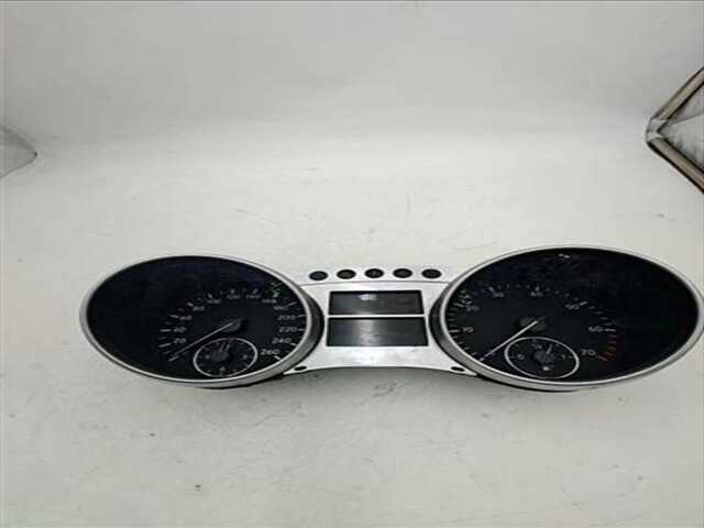 Foto 2ª: Cuadro de Instrumentos Mercedes Clase R 280 5.0 R 500 L 4MATIC (251.175) [5.0 LTR. - 225 KW V8 24V CAT] [113971]