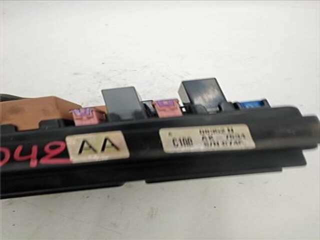 Foto 3ª: Caja Reles Fusibles Chevrolet Captiva 2.0 VCDI LT [2.0 LTR. - 110 KW DIESEL CAT] [Z20S]