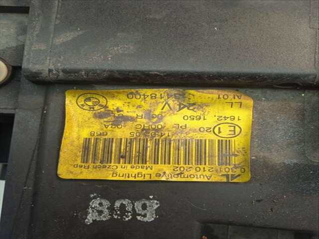 Foto 3ª: Faro Derecho Bmw X3 2.0D 150CV 110KW [M47N204D4] (2005)