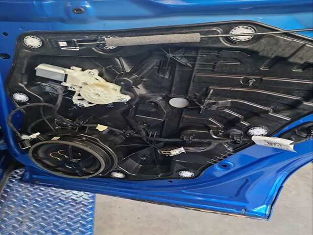 Elevalunas Manual Trasero Derecho Ford Puma 1.0 ECOBOOST MHEV 125CV 92KW