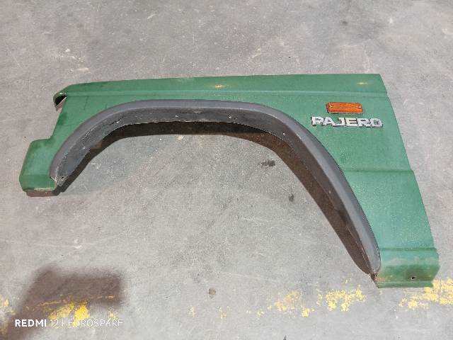 Aleta Delantera Izquierda Mitsubishi Pajero 2.6 G L042 CABRIO