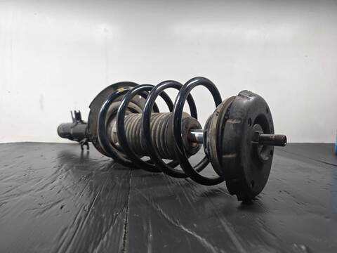 Foto 3ª: Amortiguador Delantero Izquierdo Peugeot 208 YHY DV5RD) (2019)