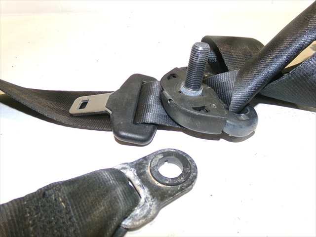 Foto 3ª: Cinturón Delantero Derecho Ford Fiesta 1.4 TDCI 2008-2013 [KVJA] (2011)