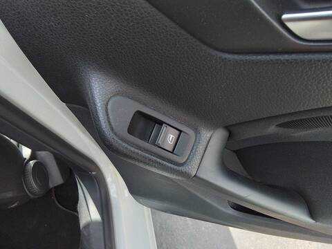 Botonera Elevalunas Volkswagen Golf 102CV 75KW
