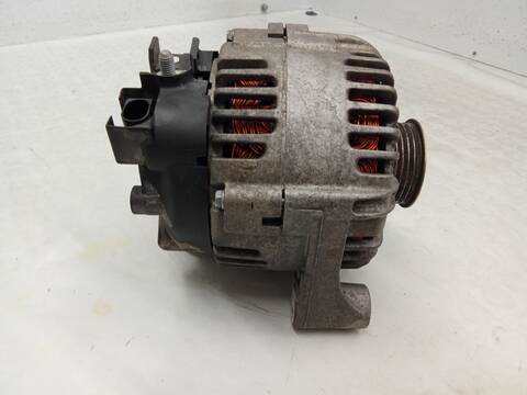 Foto 3ª: Alternador Toyota Auris 1.6 D4-D WWE185_) 112CV 82KW [N47 C16 A] (2016)