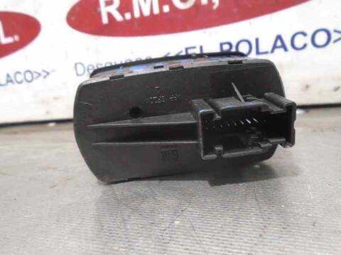Foto 2ª: Botonera Elevalunas Opel Corsa COSMO 80CV 59KW [Z12XEP] (2008)