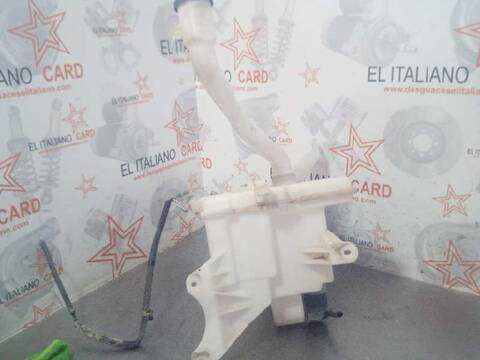 Foto 2ª: Deposito Limpiaparabrisas Toyota Auris HYBRID ACTIVE 99CV 73KW [2ZR] (2010)